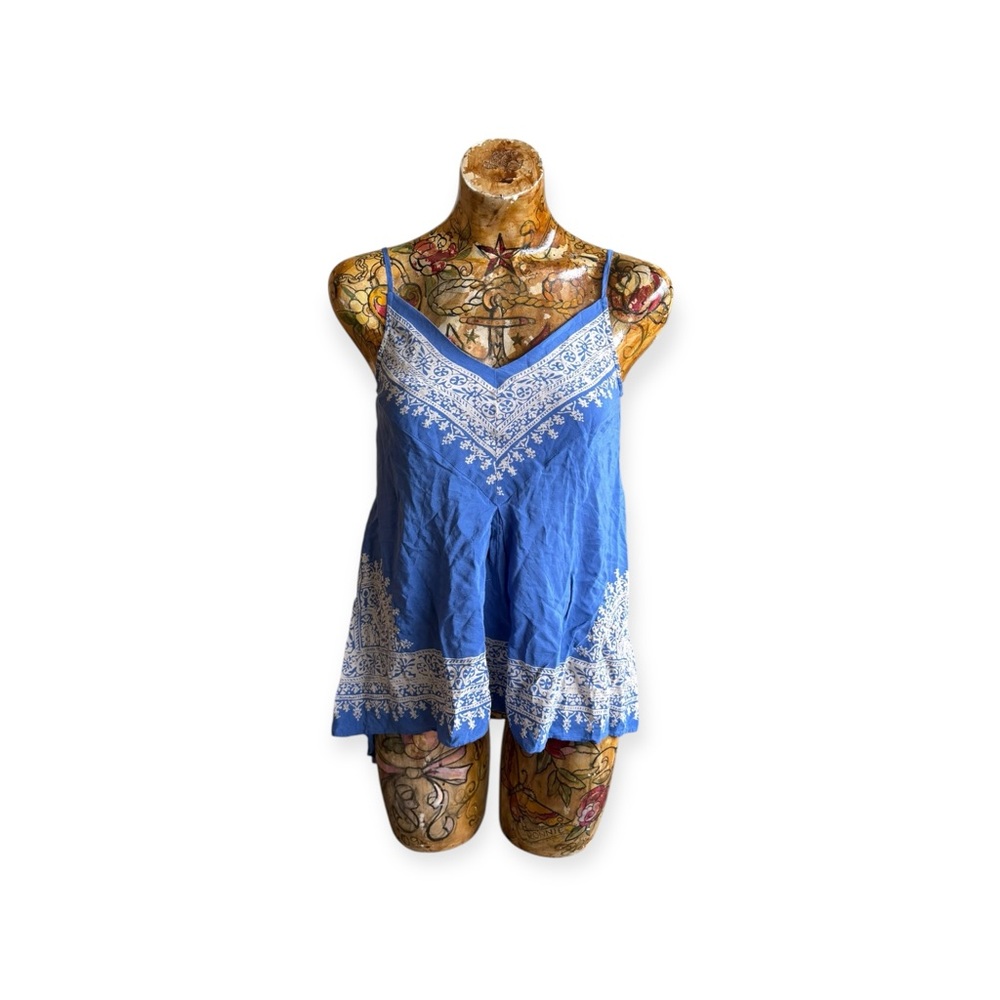 HD in Paris top blue gray beige sleeveless Sz 2